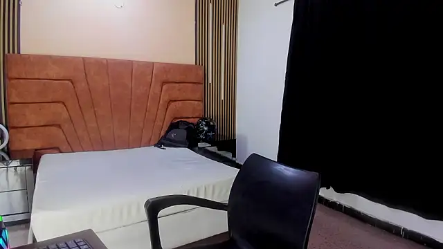 MATHY_ROBERT live sex cam