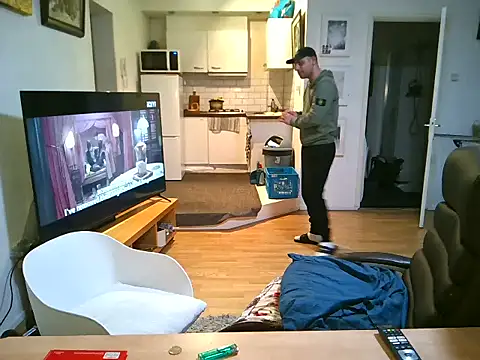 mihaimichael's cam snapshot