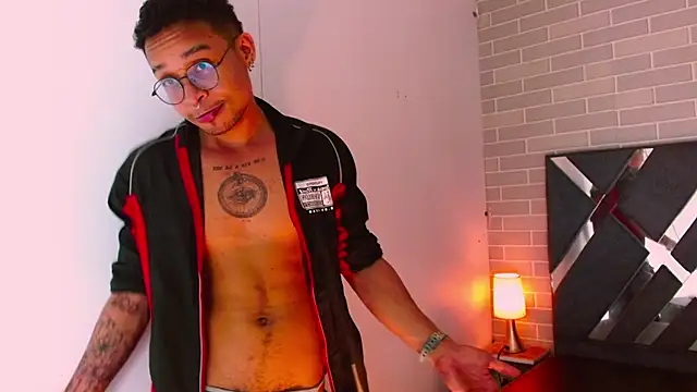 Jayden_Morris's cam snapshot