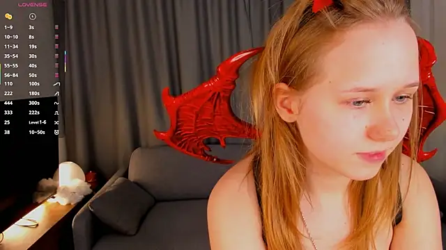 VoidElaris's cam snapshot