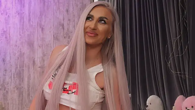 KarlaBart's cam snapshot