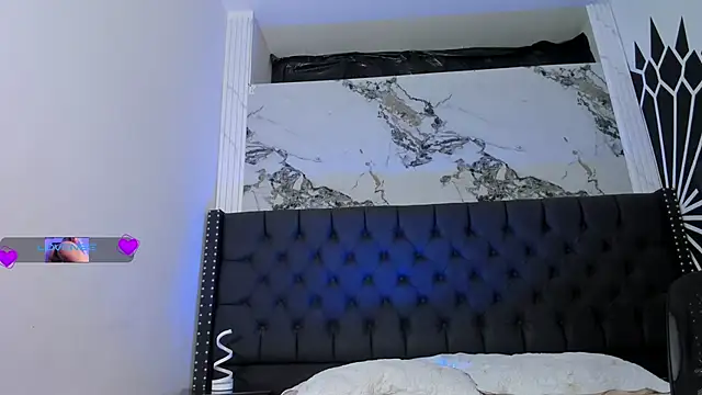 EthaanCox live sex cam