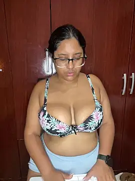 AnthoKhalifa's cam snapshot