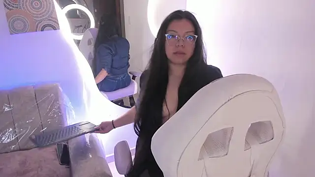 Afrodita_rouss's cam snapshot