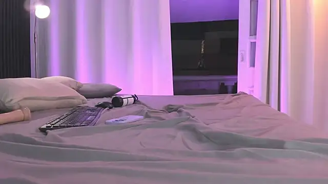 AdammClark1 live sex cam