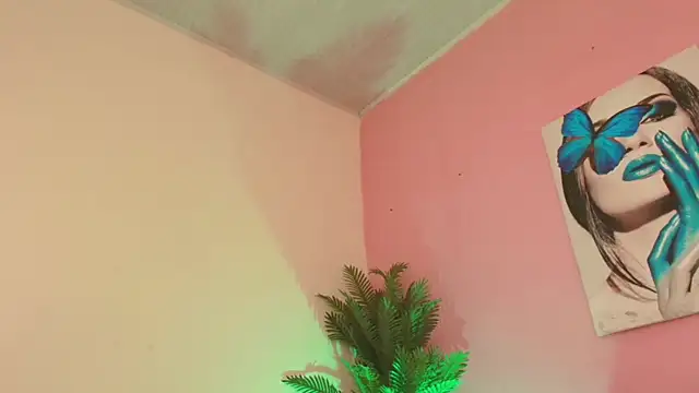 Pammela_Smith's cam snapshot