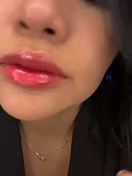 Chloe_Mullerr's cam snapshot