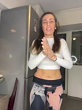 DivineAmely live sex cam