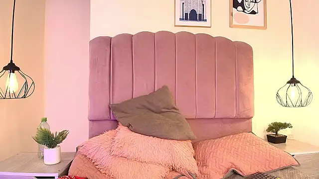 Ateneaaa_'s cam snapshot