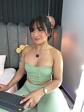 Nanda_vixen_'s cam snapshot