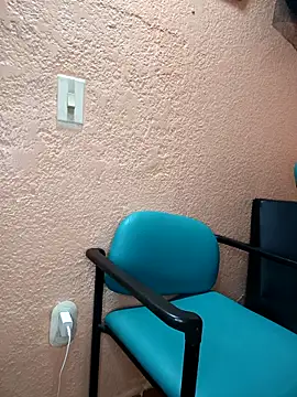 Mia-Glow's cam snapshot