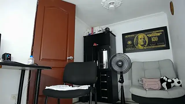 conejita_hotxxx's cam snapshot