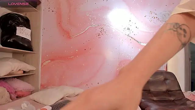 Jessi_Rosse's cam snapshot