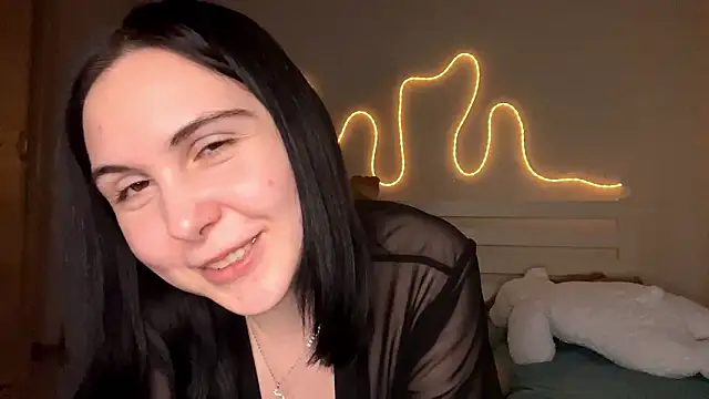 MyraLitterers's cam snapshot