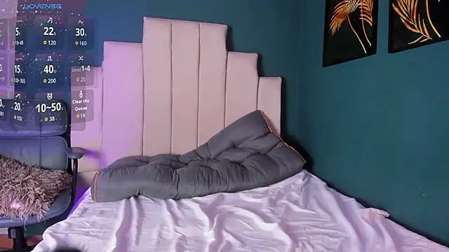 Adrienne__'s cam snapshot