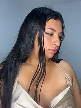 Issa_Santana live sex cam