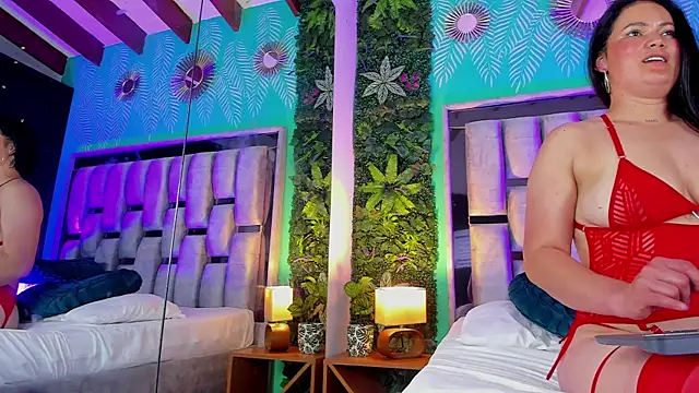 Mari_cooper1's cam snapshot