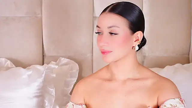 KiraKayleigh1's cam snapshot