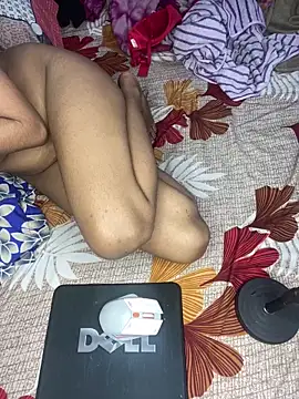 Jaan_jaani45's cam snapshot