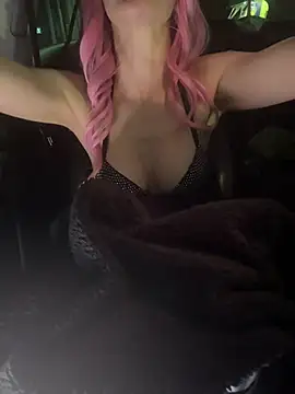 HOTLadyluna live sex cam