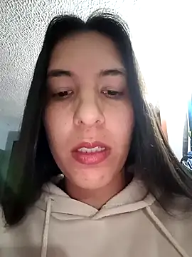 Bonny_Klote live sex cam