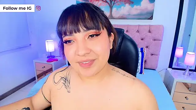 Emma_monserrat's cam snapshot