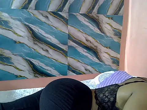 CreamyCupcake_'s cam snapshot