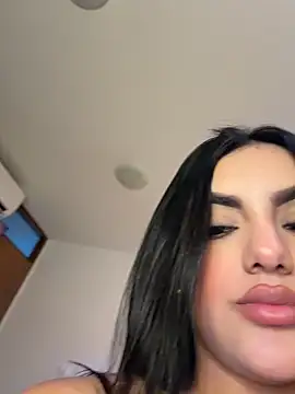 Naughty_gigi's cam snapshot