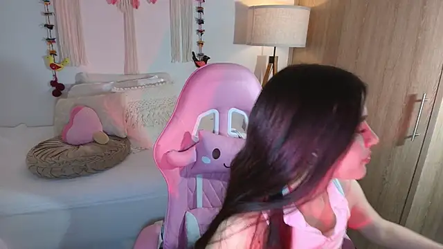 iriswest_'s cam snapshot