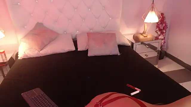 Liv20_'s cam snapshot