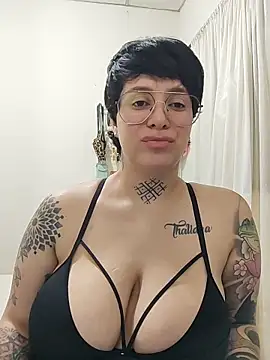 KatInk's cam snapshot