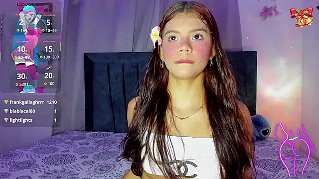 emmie_bunny's cam snapshot