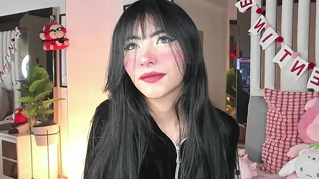 Kitty_Eliffe's cam snapshot