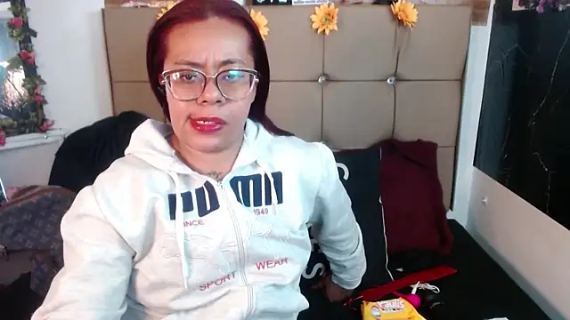 MIA__SPENCER's cam snapshot