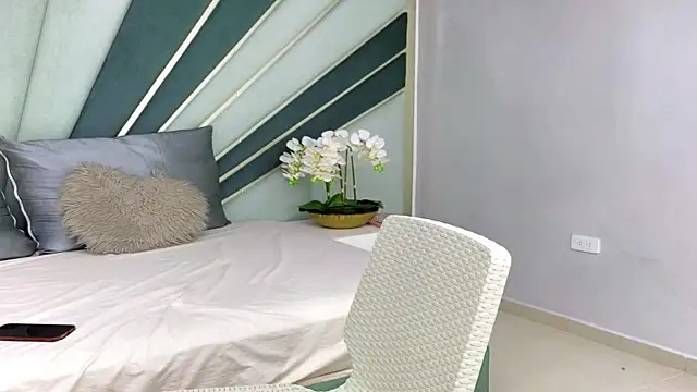 DulceeEsmeralda's cam snapshot