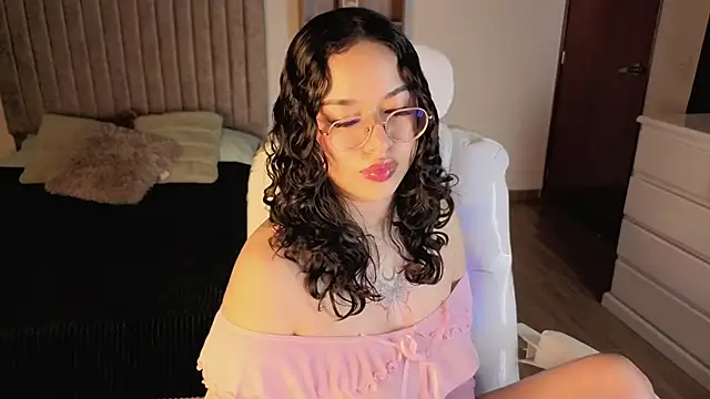 Renaxi_Smith's cam snapshot