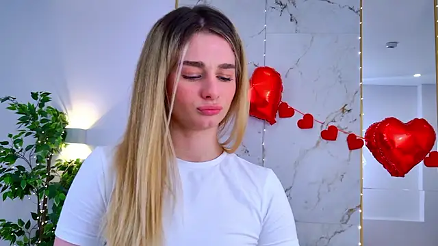 SweetyLicky's cam snapshot