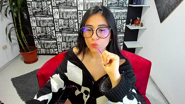 ChloeTurner_'s cam snapshot