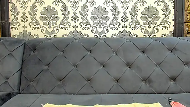 LissaBigTitts's cam snapshot