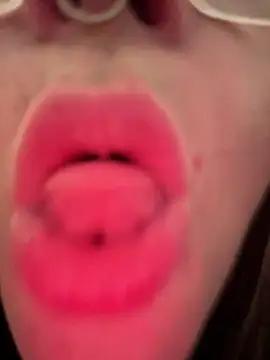 Alix_Valentine's cam snapshot