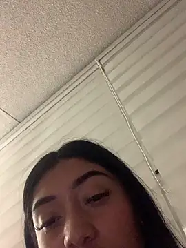 Georgia_Pink's cam snapshot