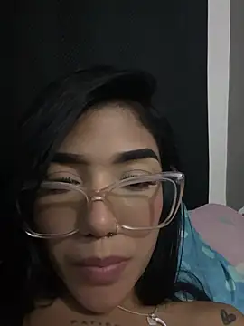 ElaRose_12's cam snapshot