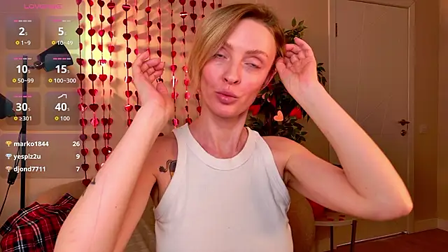 sexuallycorrecte live sex cam