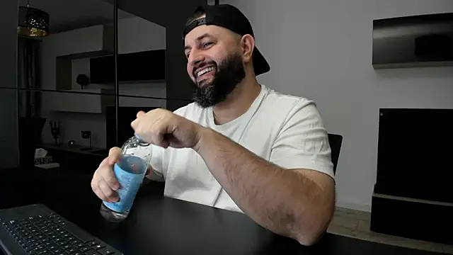 DravenPeak live sex cam