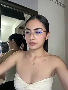 IslaCole live sex cam