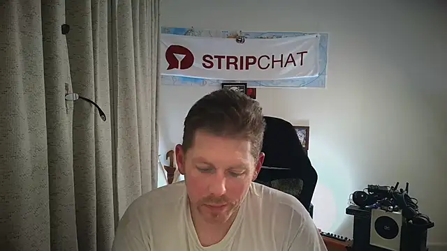 God_Of_ThundeRR live sex cam