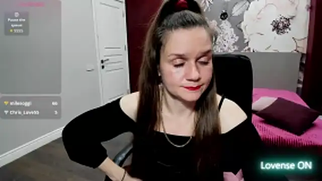 AriaGray's cam snapshot