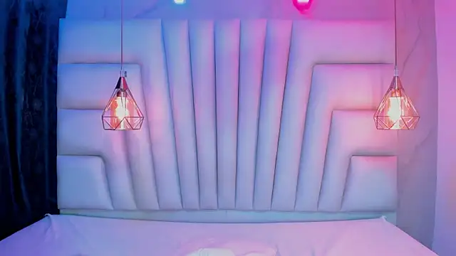 IrinaVoshh_'s cam snapshot