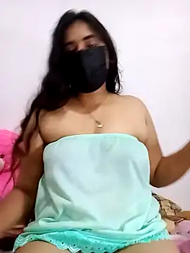 SLZAARA's cam snapshot