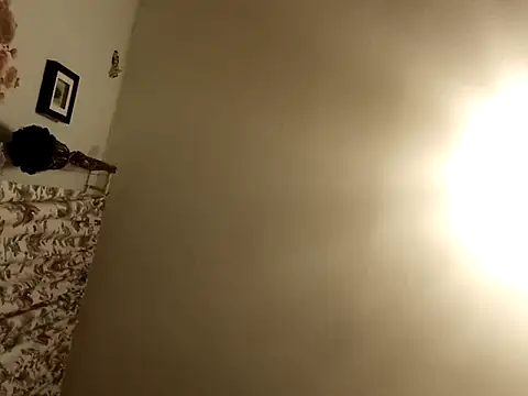 LoveMeBaby199's cam snapshot